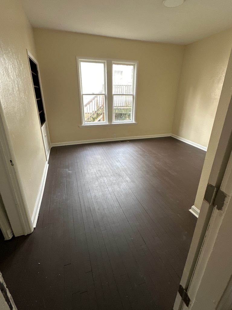 Photo of Blue Gate Properties, 1013 Carleton St Apt 1 (7)