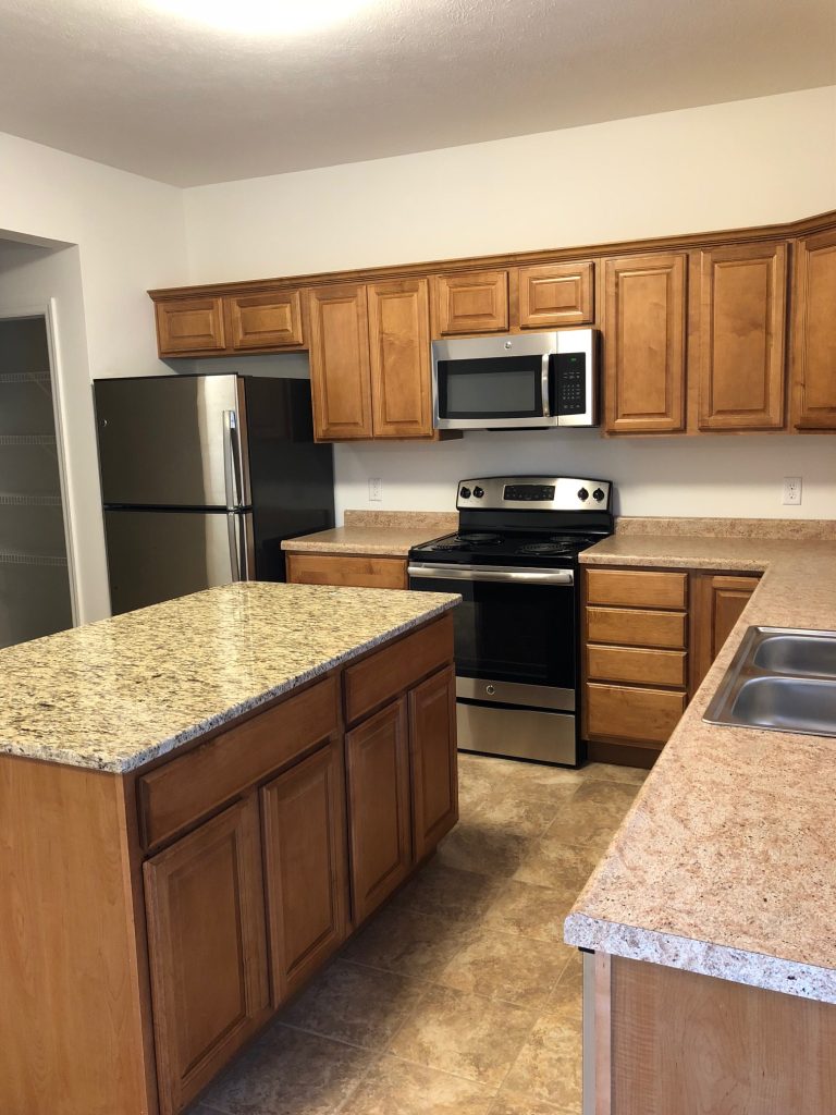 1 Bedroom Apartments $975 - $1035 Morgantown WV